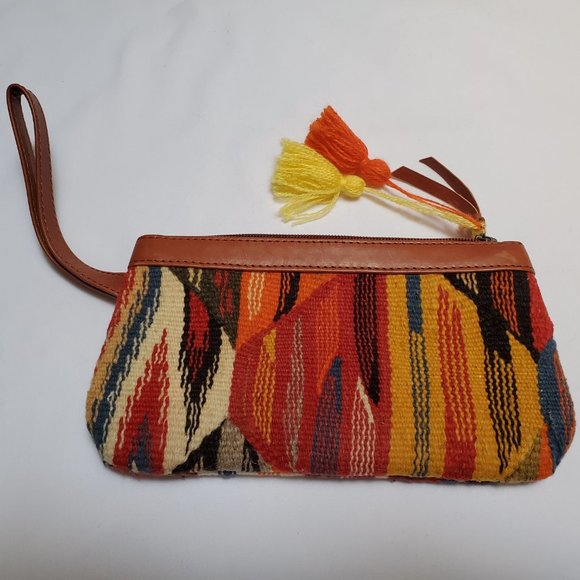 Nena & Co. Morocco Clutch / Wristlet - Picture 7 of 16